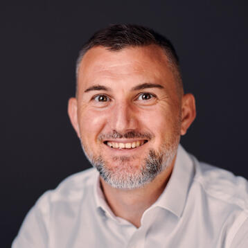 Simon King - Marketing, Brand, Design | SKD